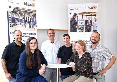 Gruppenbild der Mitarbeiter aus der Niederlassung Maintal.